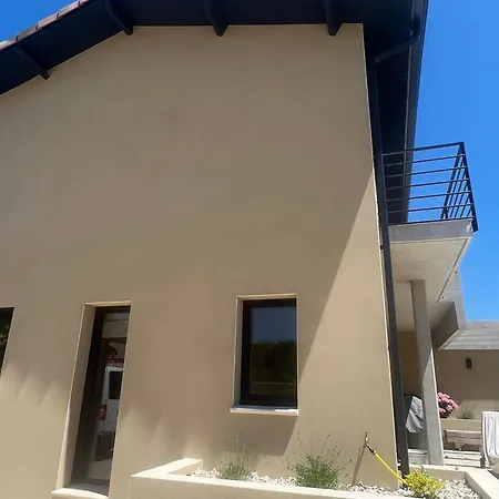 Villa Pernoise-2